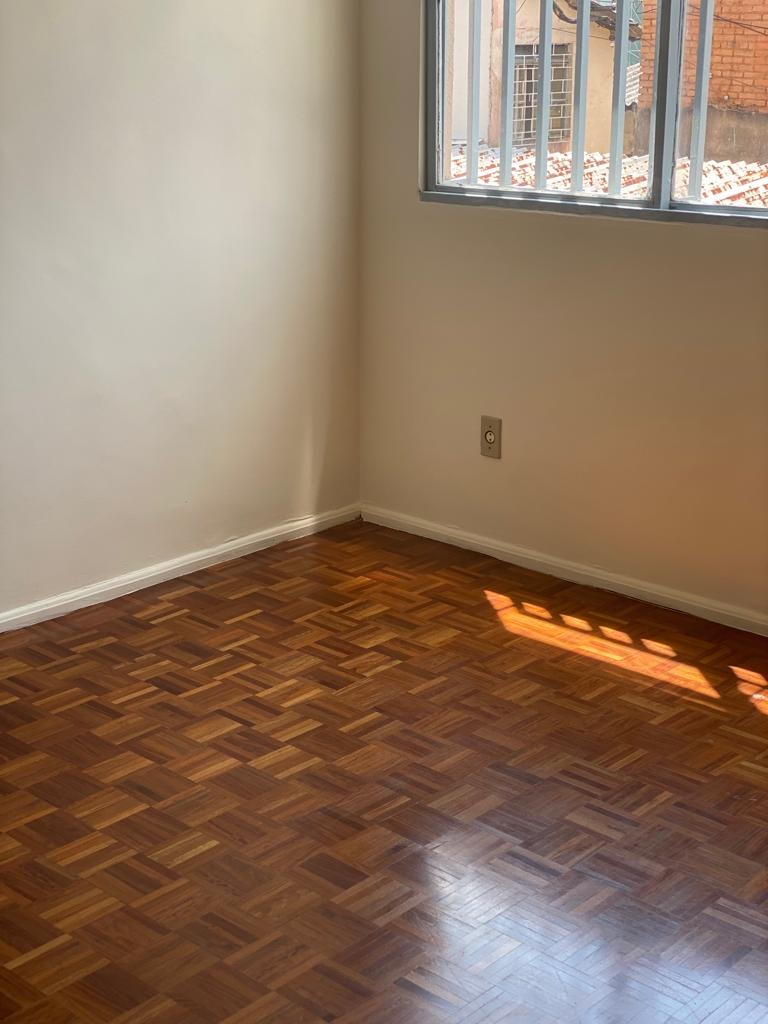 Apartamento para alugar com 2 quartos, 70m² - Foto 24