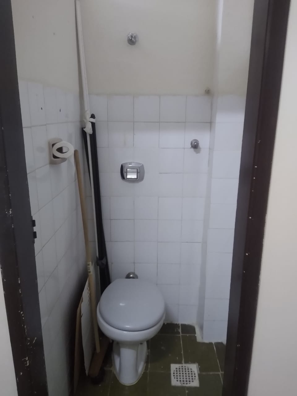 Apartamento para alugar com 2 quartos, 70m² - Foto 11