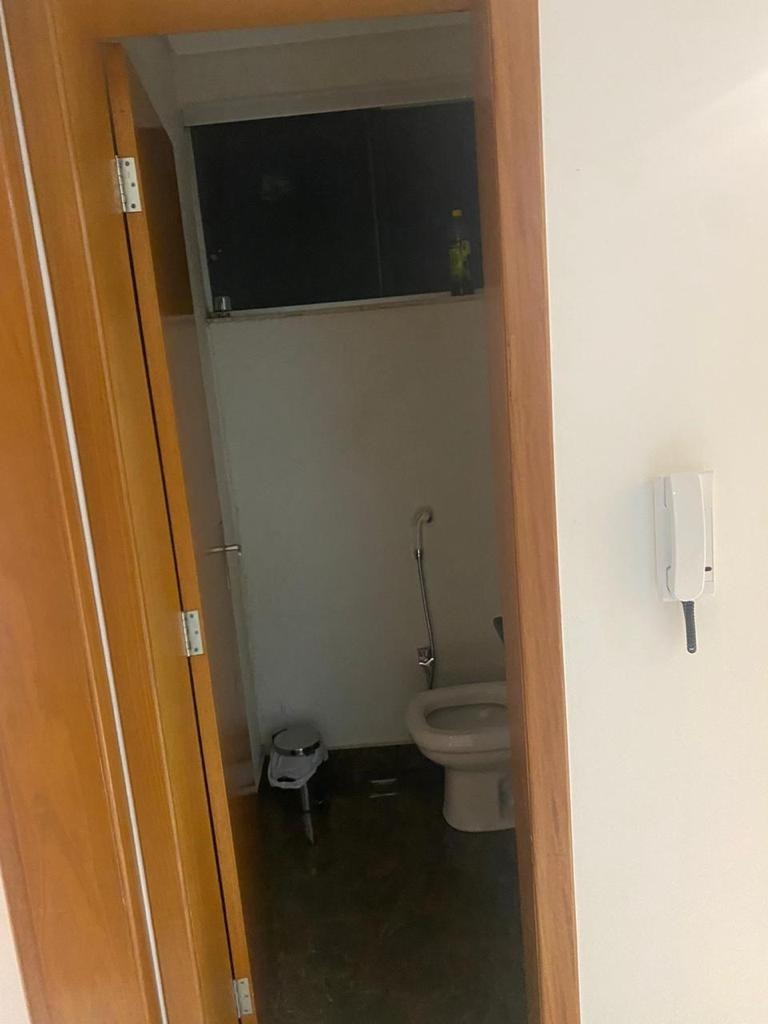 Apartamento à venda com 3 quartos, 170m² - Foto 4