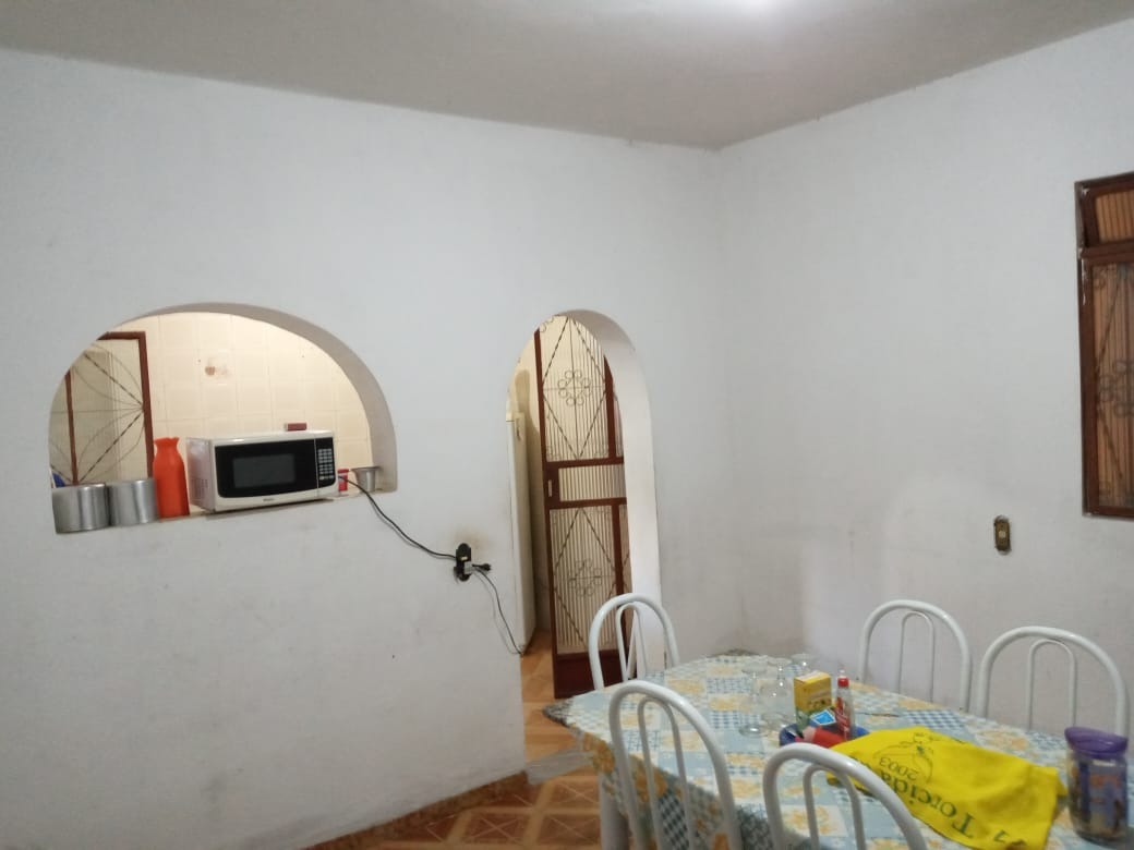 Casa à venda com 3 quartos, 300m² - Foto 5