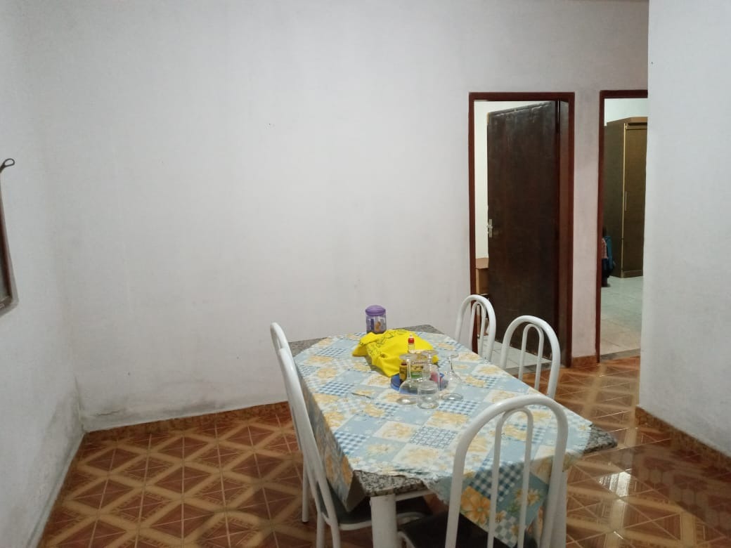 Casa à venda com 3 quartos, 300m² - Foto 11