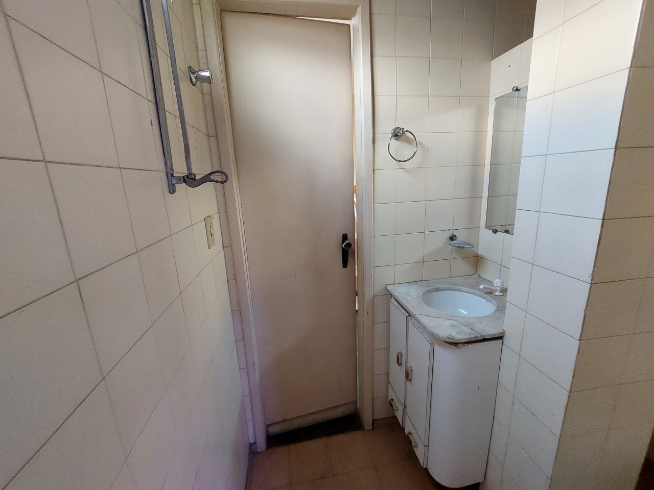 Prédio Inteiro para alugar com 4 quartos, 600m² - Foto 14