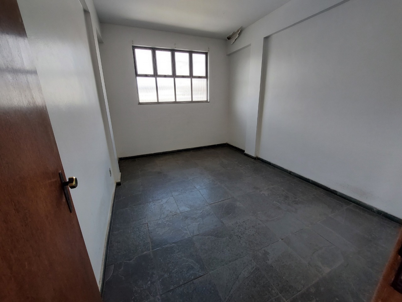 Prédio Inteiro para alugar com 4 quartos, 600m² - Foto 7