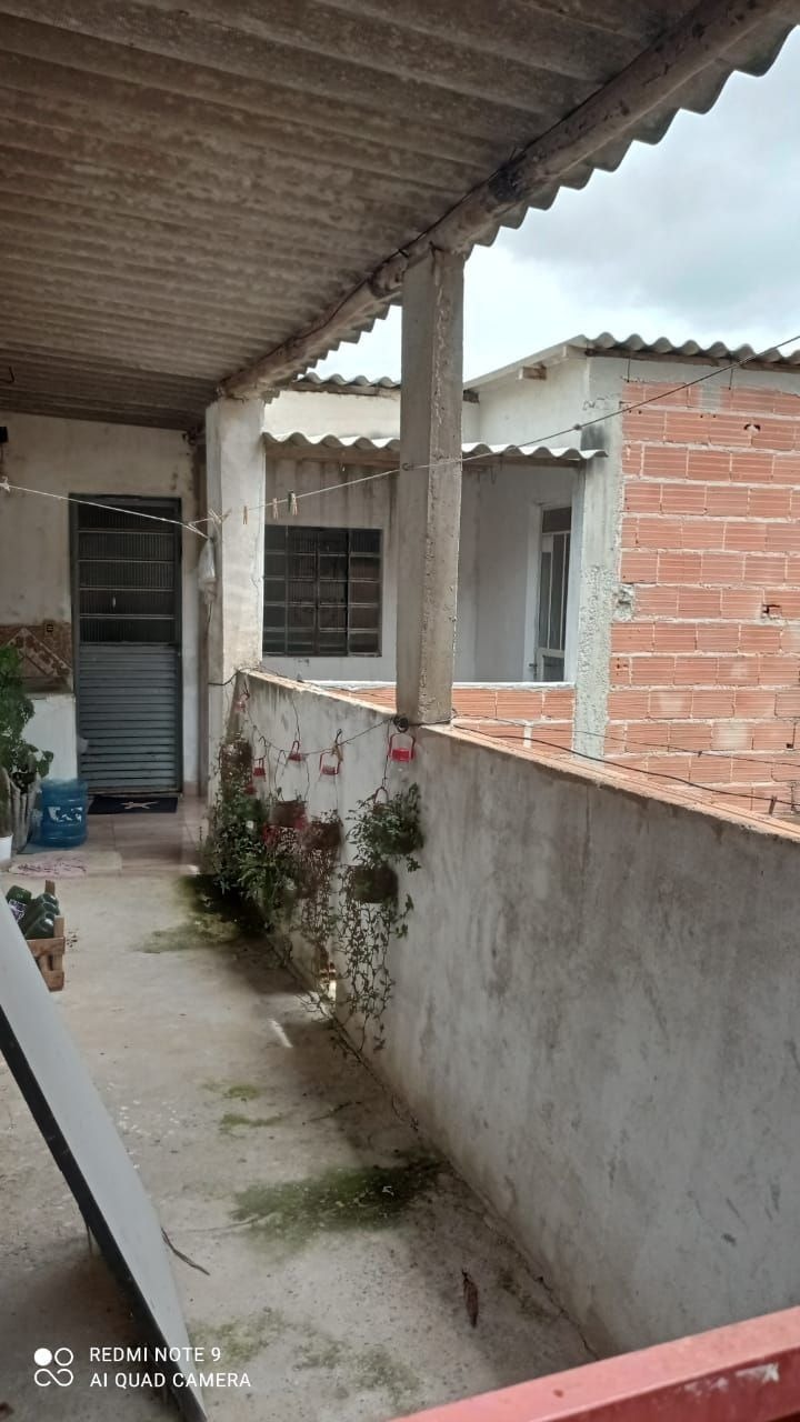 Casa à venda com 3 quartos, 360m² - Foto 10