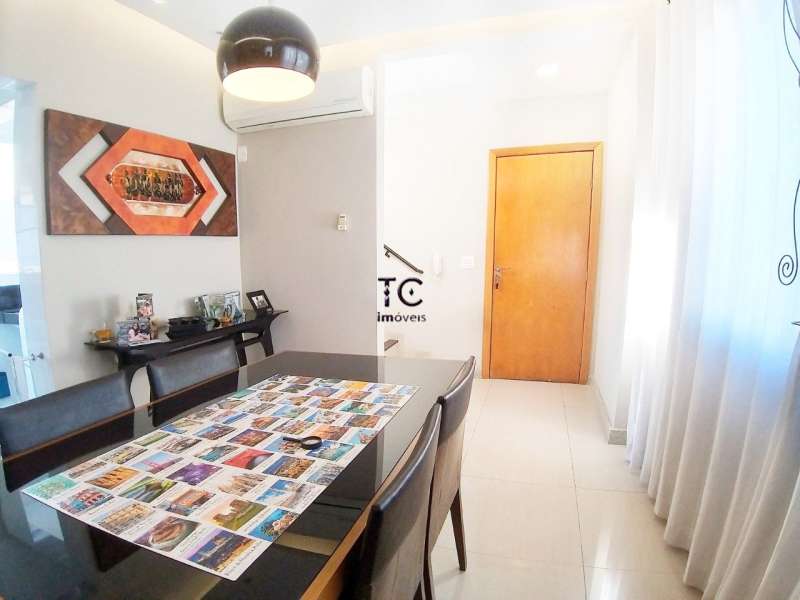 Cobertura à venda com 4 quartos, 150m² - Foto 3