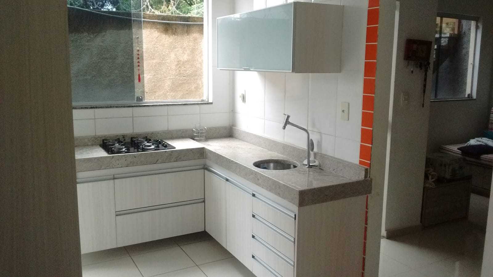 Casa à venda com 2 quartos, 84m² - Foto 14