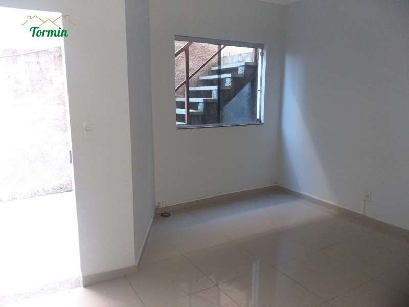 Casa à venda com 2 quartos, 84m² - Foto 11