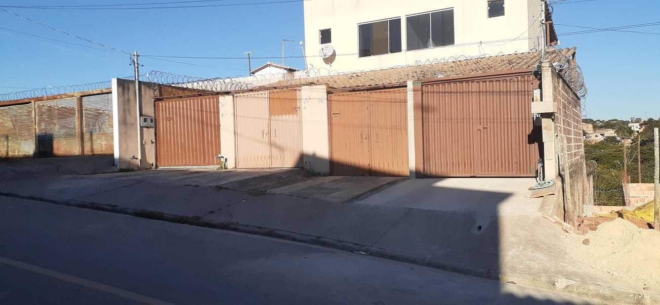 Casa à venda com 2 quartos, 84m² - Foto 2