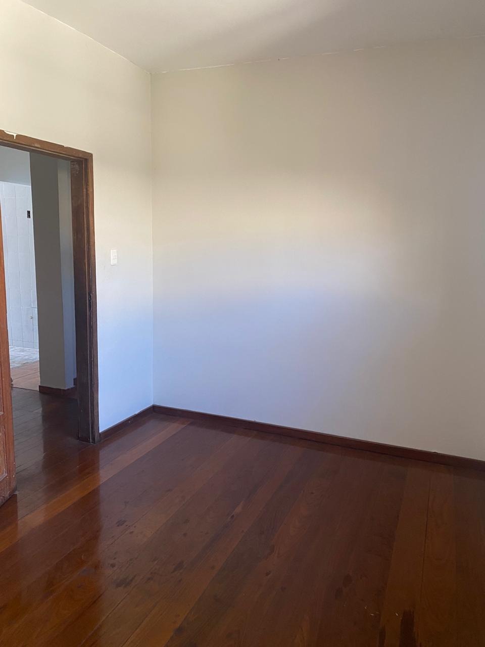 Casa à venda com 6 quartos, 220m² - Foto 24