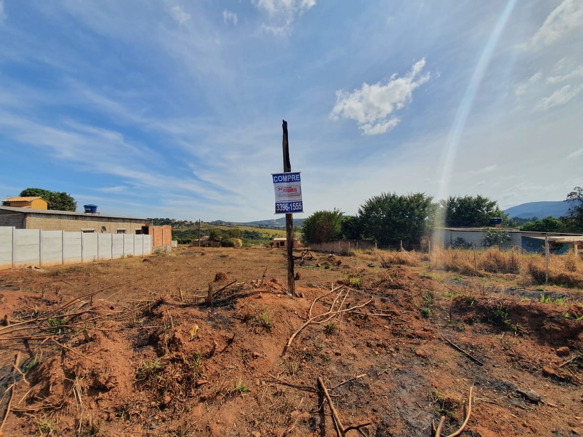 Terreno à venda, 360m² - Foto 1