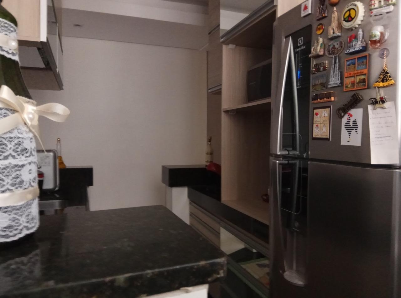 Apartamento à venda com 2 quartos, 65m² - Foto 6