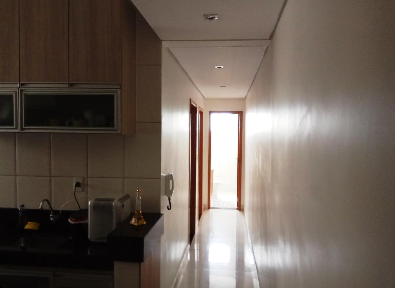 Apartamento à venda com 2 quartos, 65m² - Foto 11