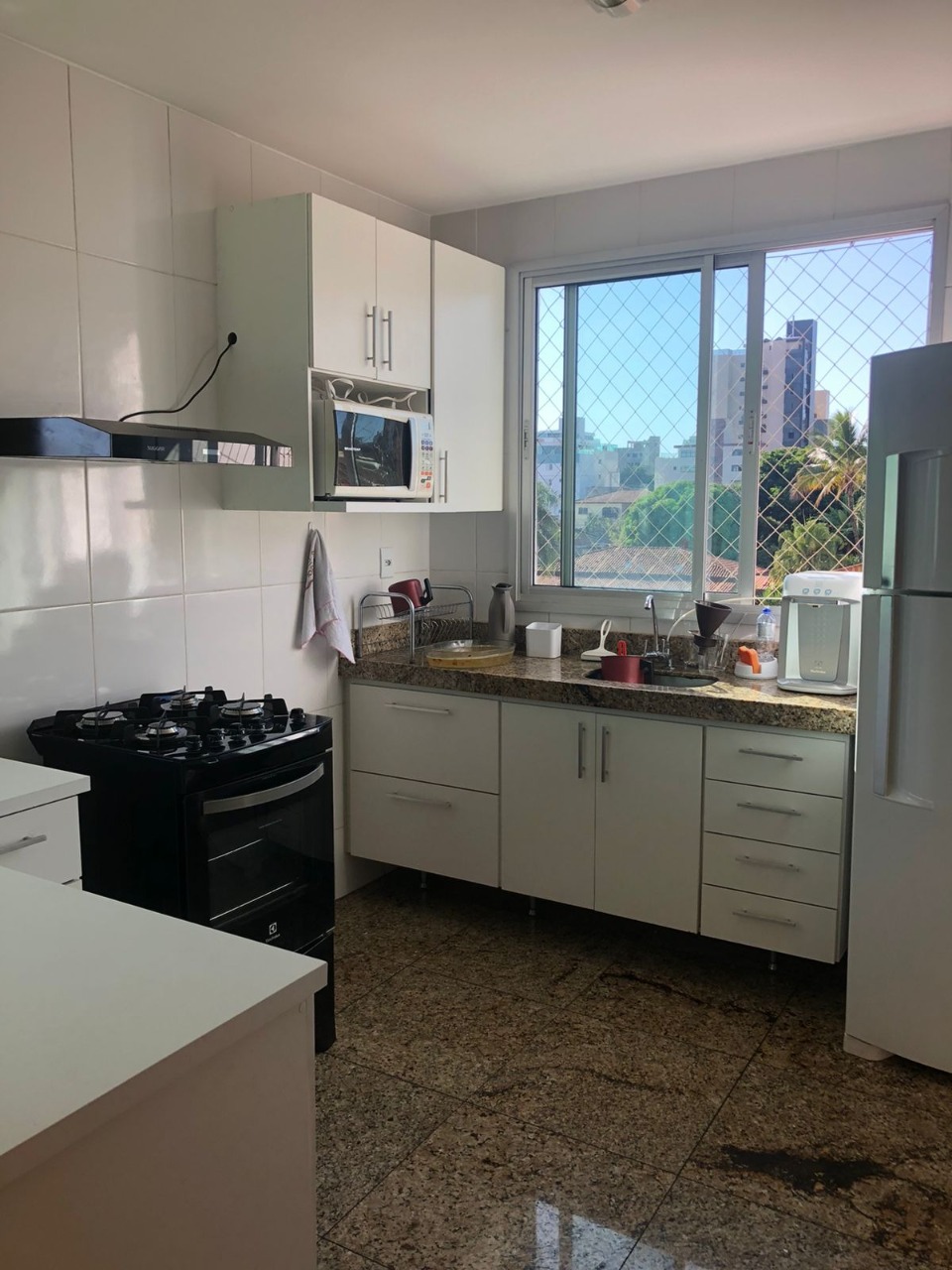 Apartamento à venda com 2 quartos, 100m² - Foto 25