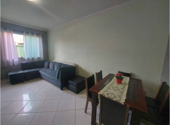 Casa à venda com 2 quartos, 58m² - Foto 2