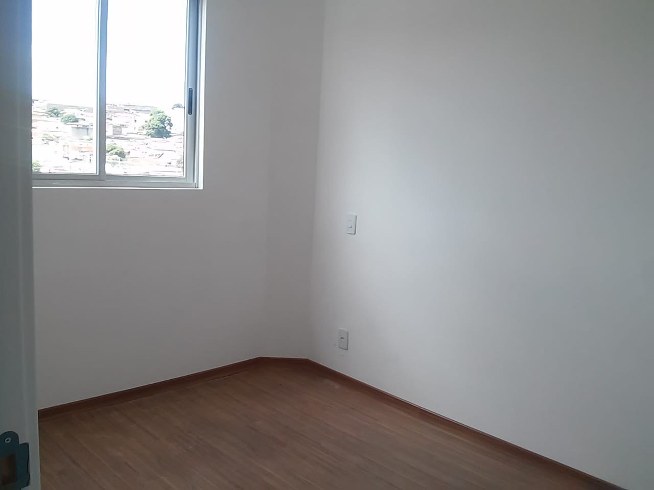 Apartamento à venda com 2 quartos, 64m² - Foto 4