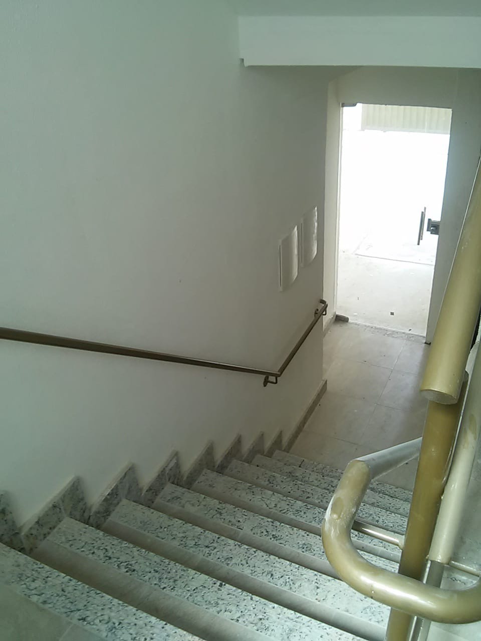 Apartamento à venda com 2 quartos, 64m² - Foto 10