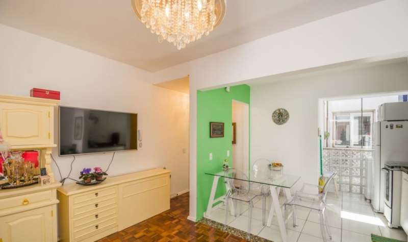 Apartamento à venda com 2 quartos, 137m² - Foto 1