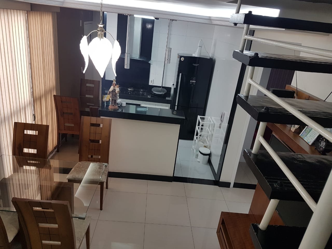 Cobertura à venda com 2 quartos, 98m² - Foto 3