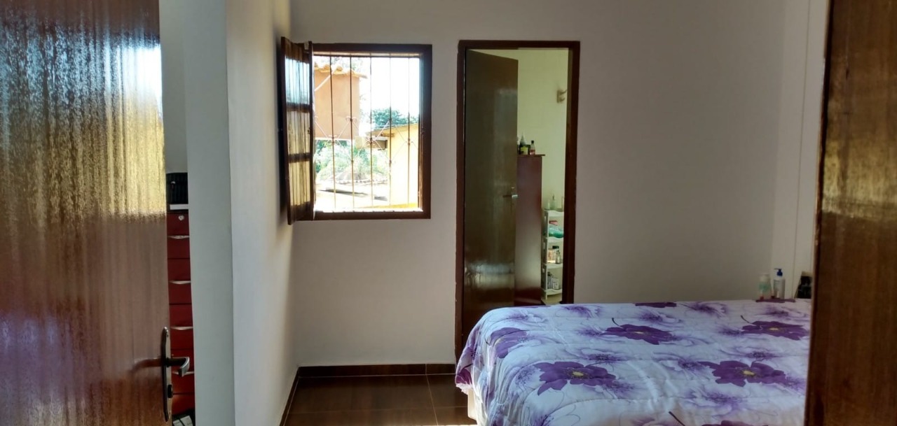 Casa à venda com 4 quartos, 320m² - Foto 9