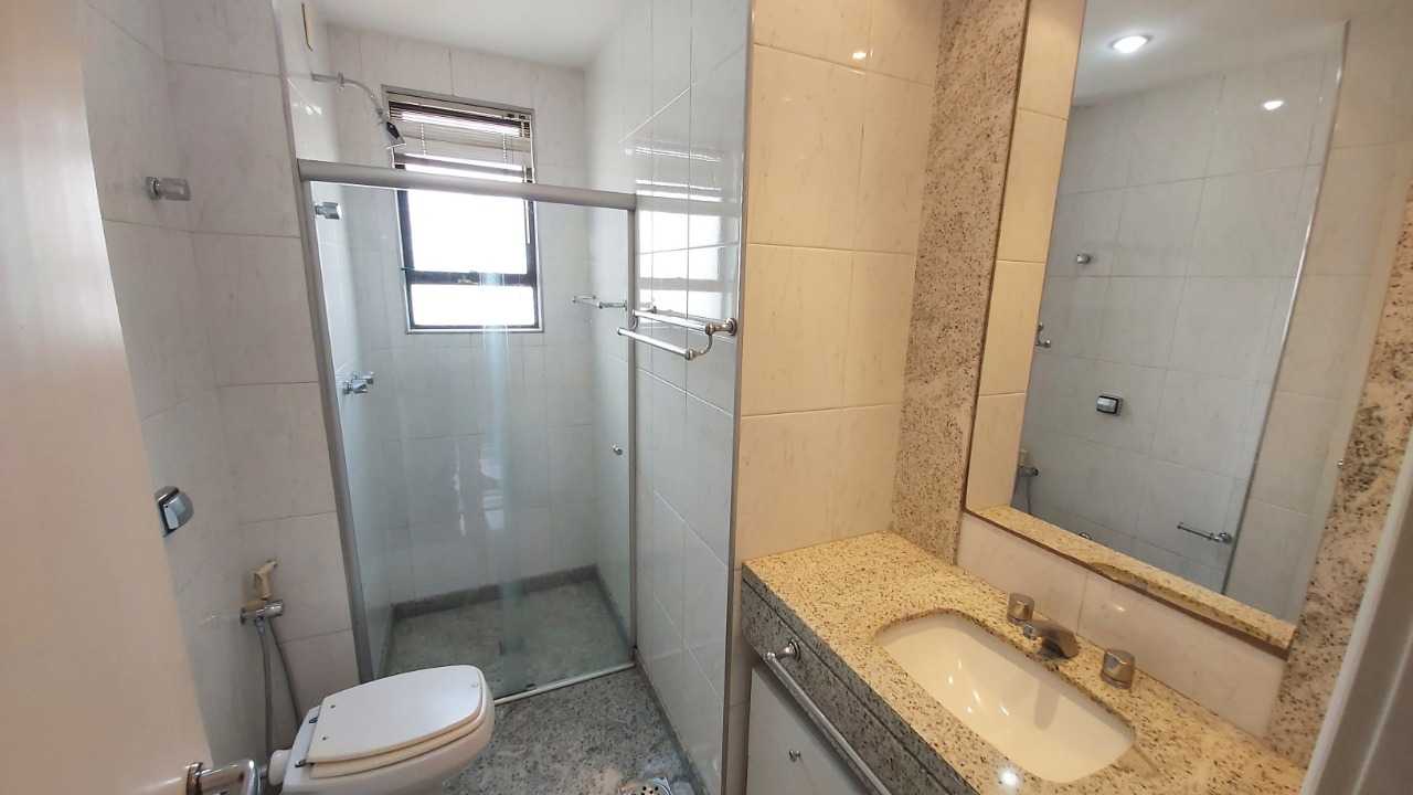 Apartamento à venda com 4 quartos, 180m² - Foto 12