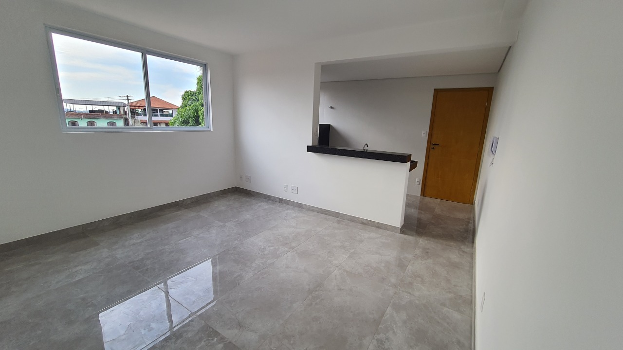 Apartamento à venda com 2 quartos, 60m² - Foto 2