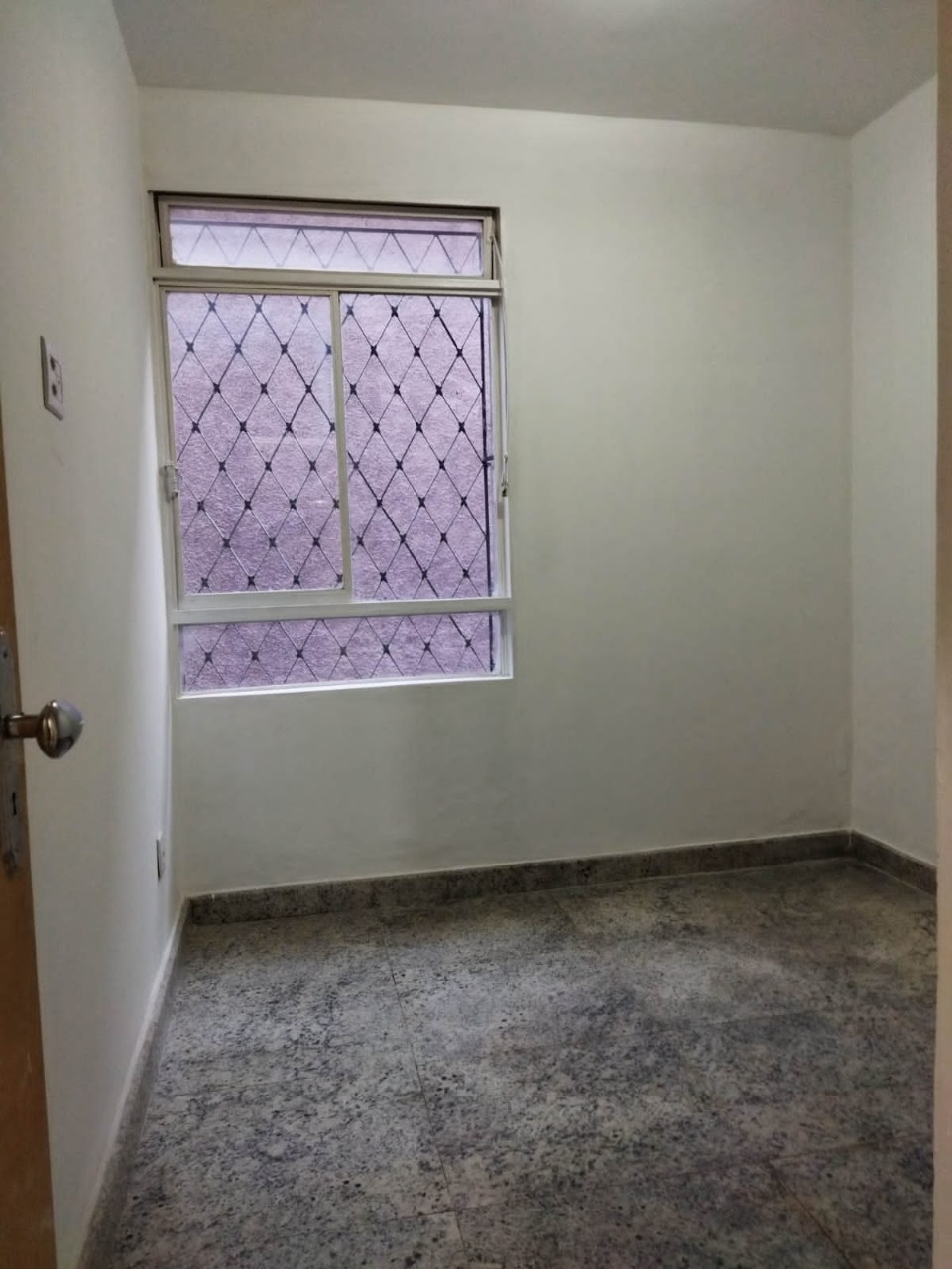 Apartamento à venda com 3 quartos, 168m² - Foto 3