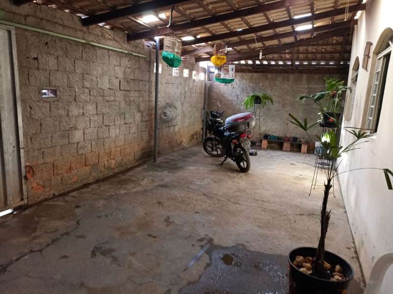 Casa à venda com 3 quartos - Foto 4