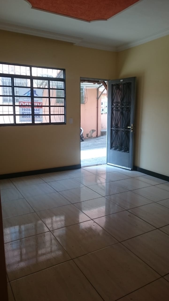 Apartamento à venda com 3 quartos, 84m² - Foto 3