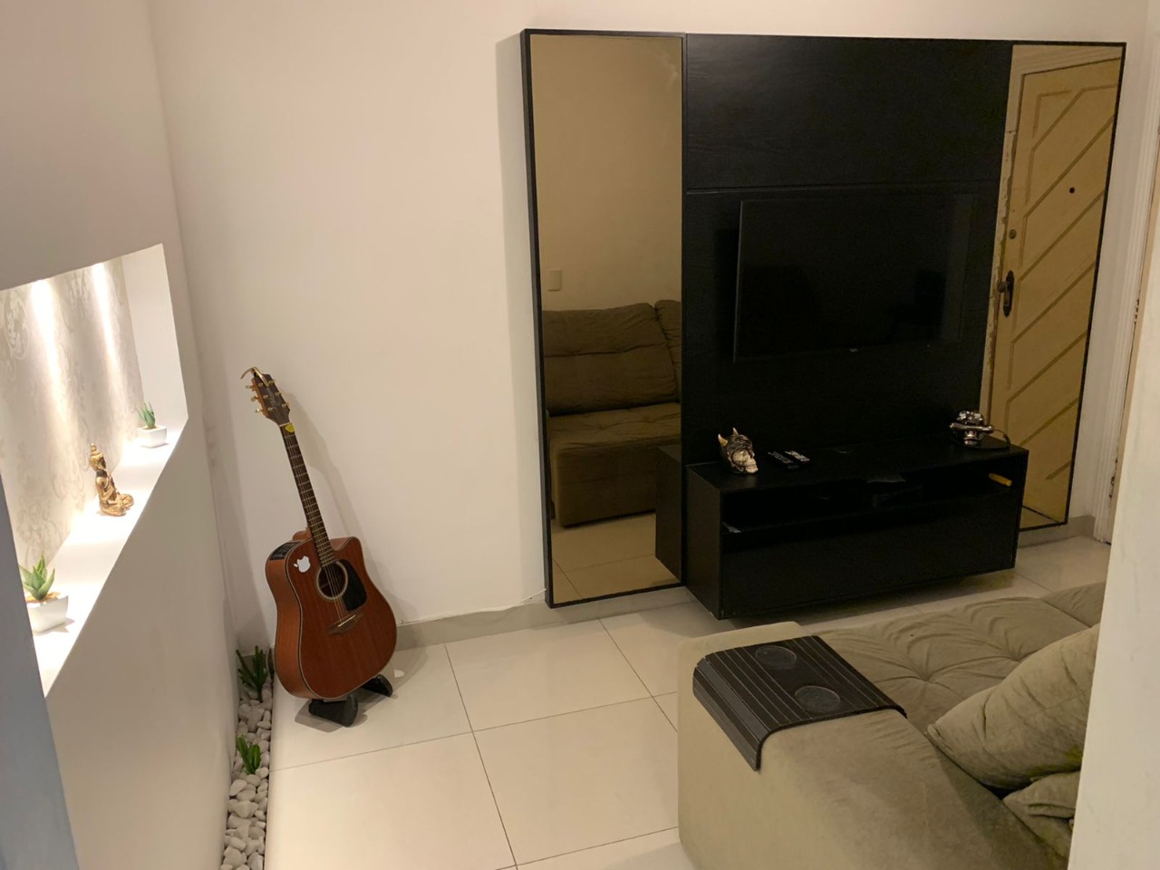 Apartamento à venda com 3 quartos, 65m² - Foto 2