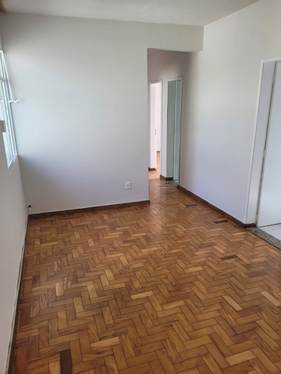 Apartamento à venda com 3 quartos, 64m² - Foto 3