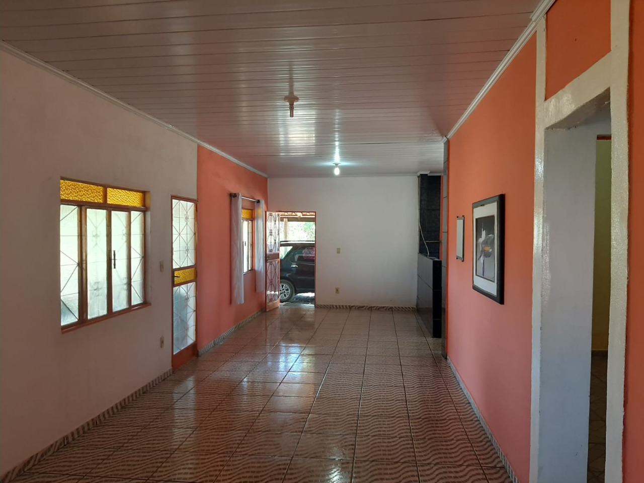 Casa à venda com 5 quartos, 240m² - Foto 1