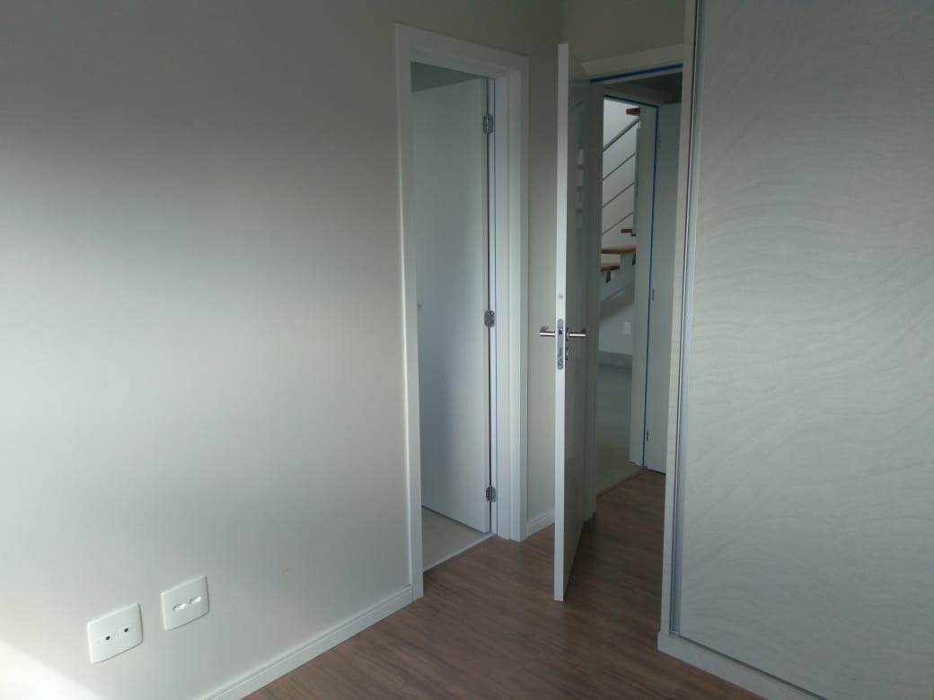 Cobertura à venda com 2 quartos, 130m² - Foto 2