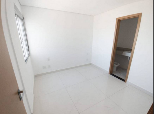 Apartamento à venda com 3 quartos, 72m² - Foto 4