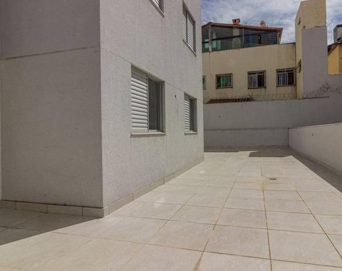 Apartamento à venda com 3 quartos, 100m² - Foto 3