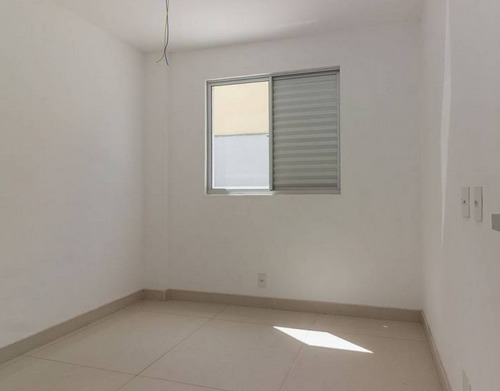 Apartamento à venda com 3 quartos, 100m² - Foto 7