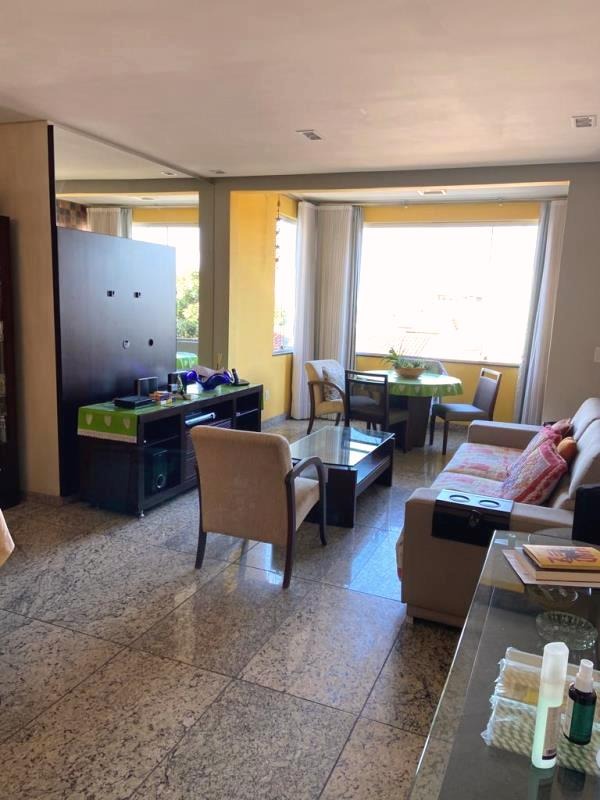 Apartamento à venda com 4 quartos, 120m² - Foto 2