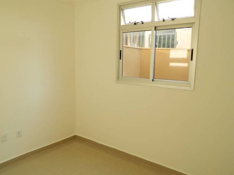 Apartamento à venda com 3 quartos, 60m² - Foto 13