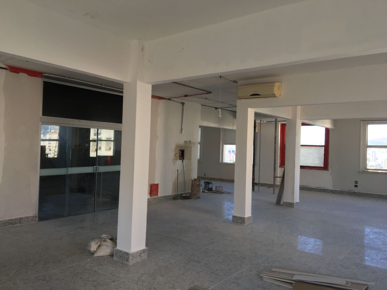 Loja-Salão para alugar com 1 quarto, 300m² - Foto 12