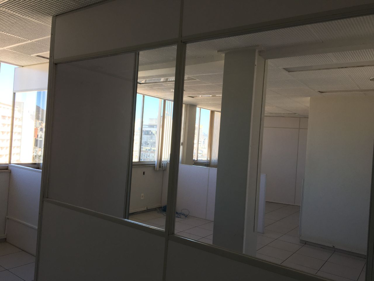 Loja-Salão para alugar com 1 quarto, 300m² - Foto 12