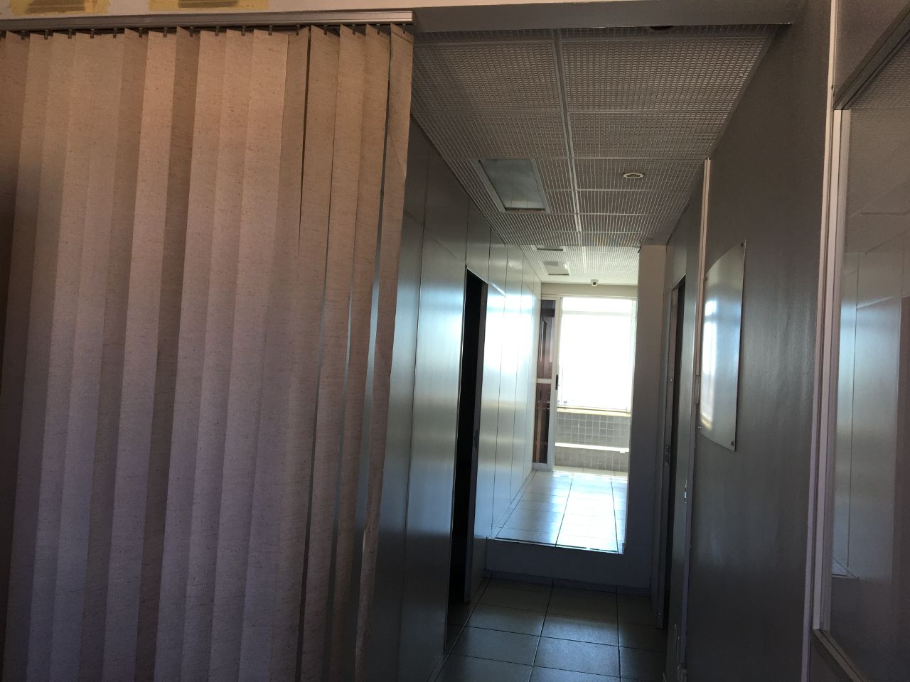 Loja-Salão para alugar com 1 quarto, 300m² - Foto 15