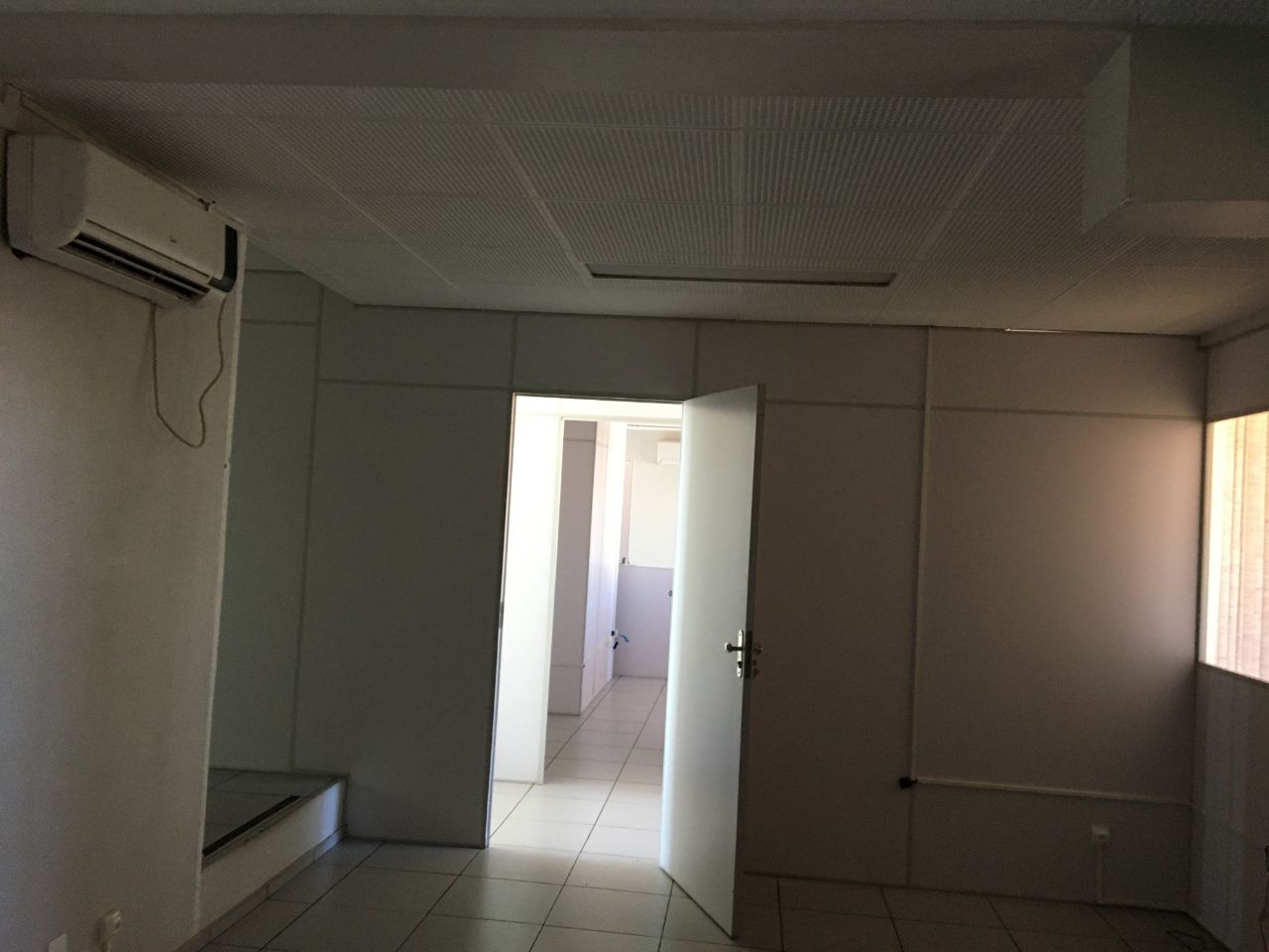 Loja-Salão para alugar com 1 quarto, 300m² - Foto 10