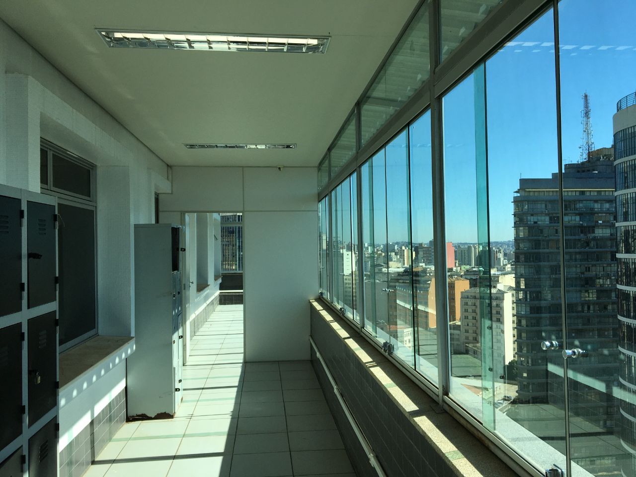 Loja-Salão para alugar com 1 quarto, 300m² - Foto 13