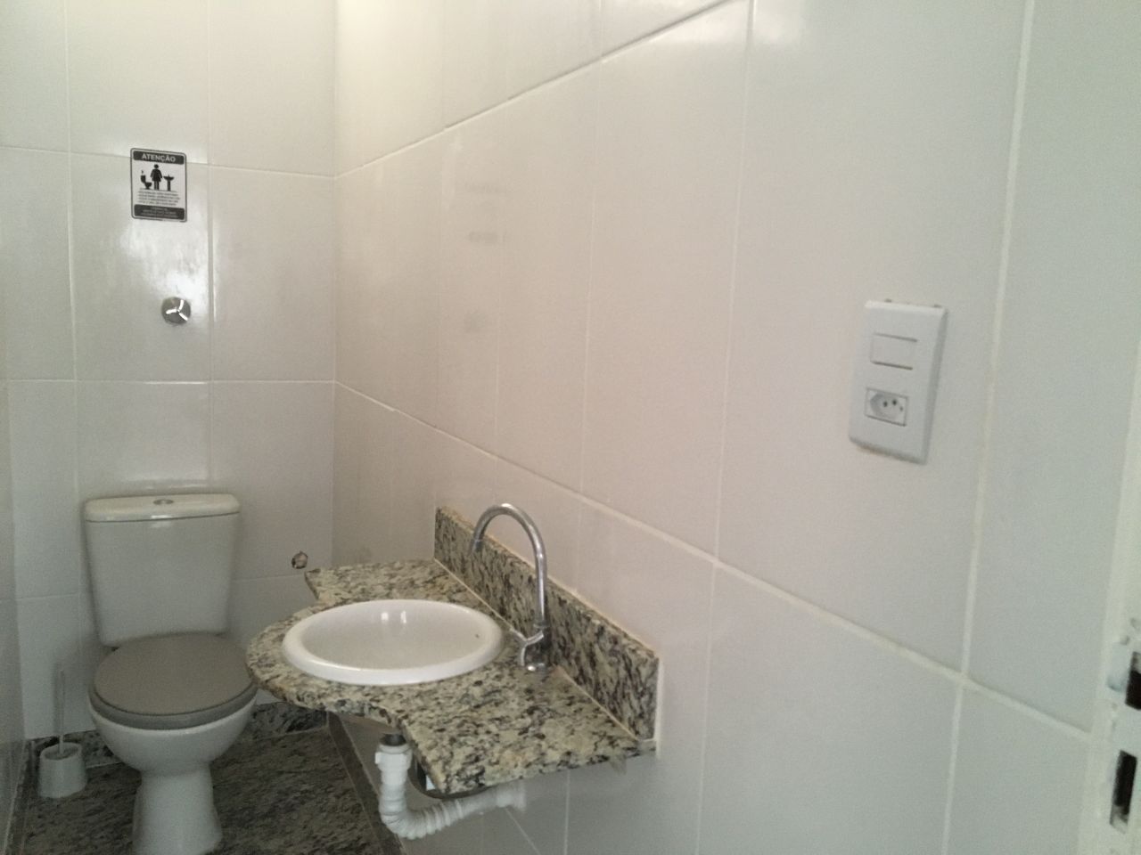 Loja-Salão para alugar com 1 quarto, 162m² - Foto 11