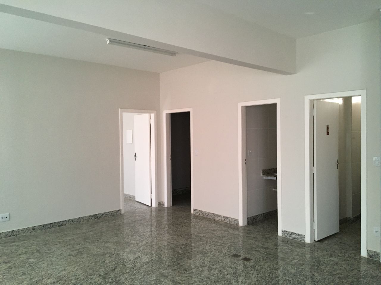 Loja-Salão para alugar com 1 quarto, 162m² - Foto 10