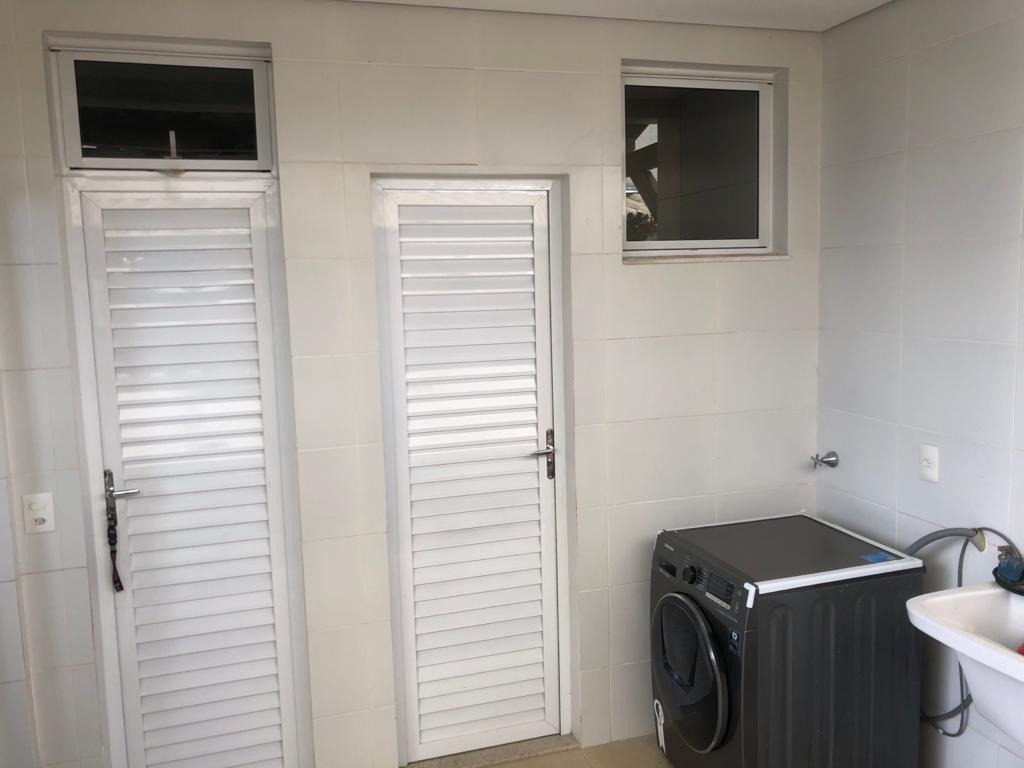 Casa de Condomínio à venda com 3 quartos, 215m² - Foto 20