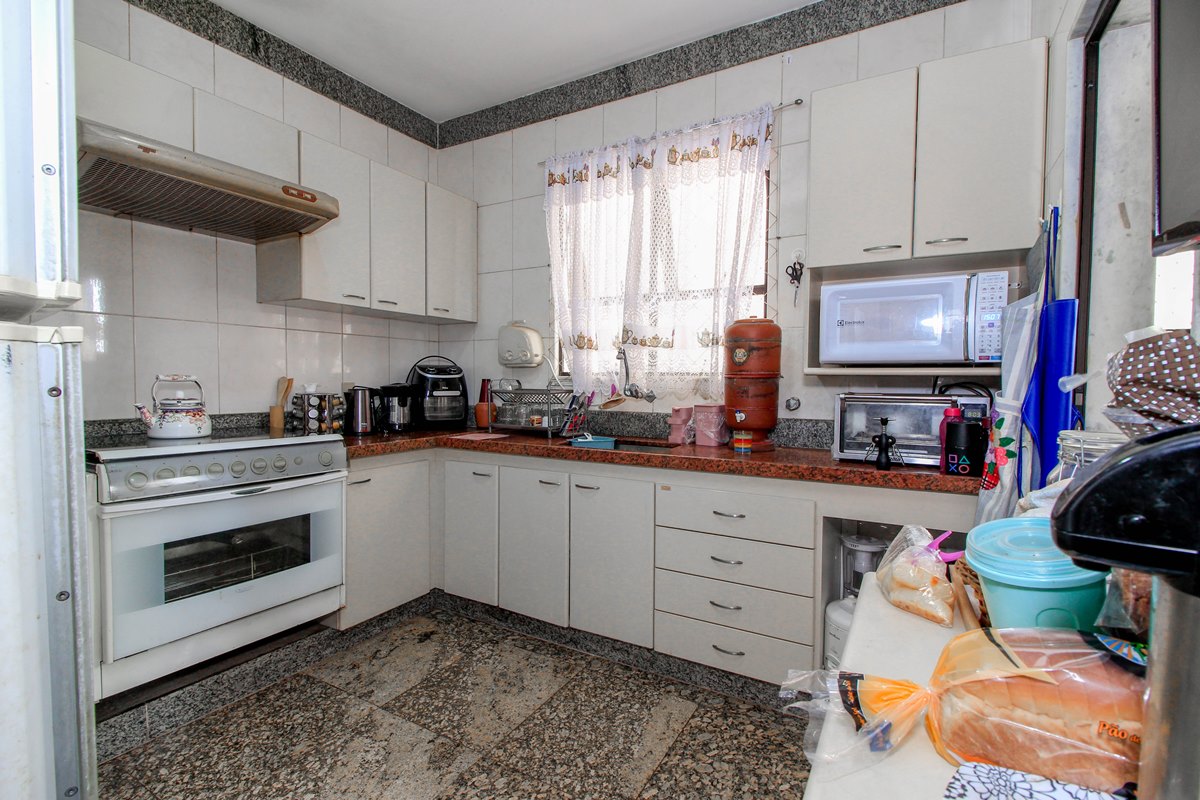 Apartamento à venda com 4 quartos, 175m² - Foto 6