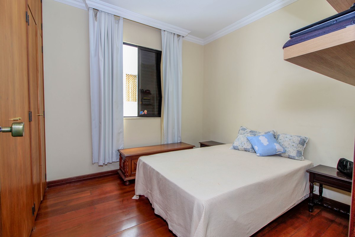 Apartamento à venda com 4 quartos, 175m² - Foto 10