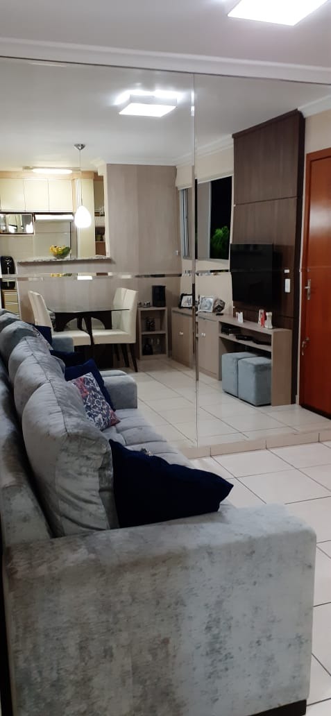 Apartamento à venda com 2 quartos, 45m² - Foto 2