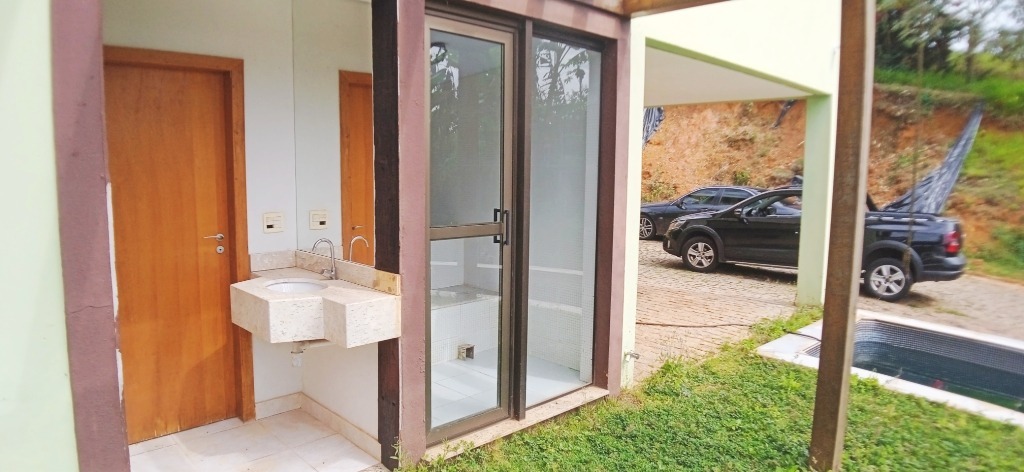 Casa à venda com 4 quartos, 300m² - Foto 6