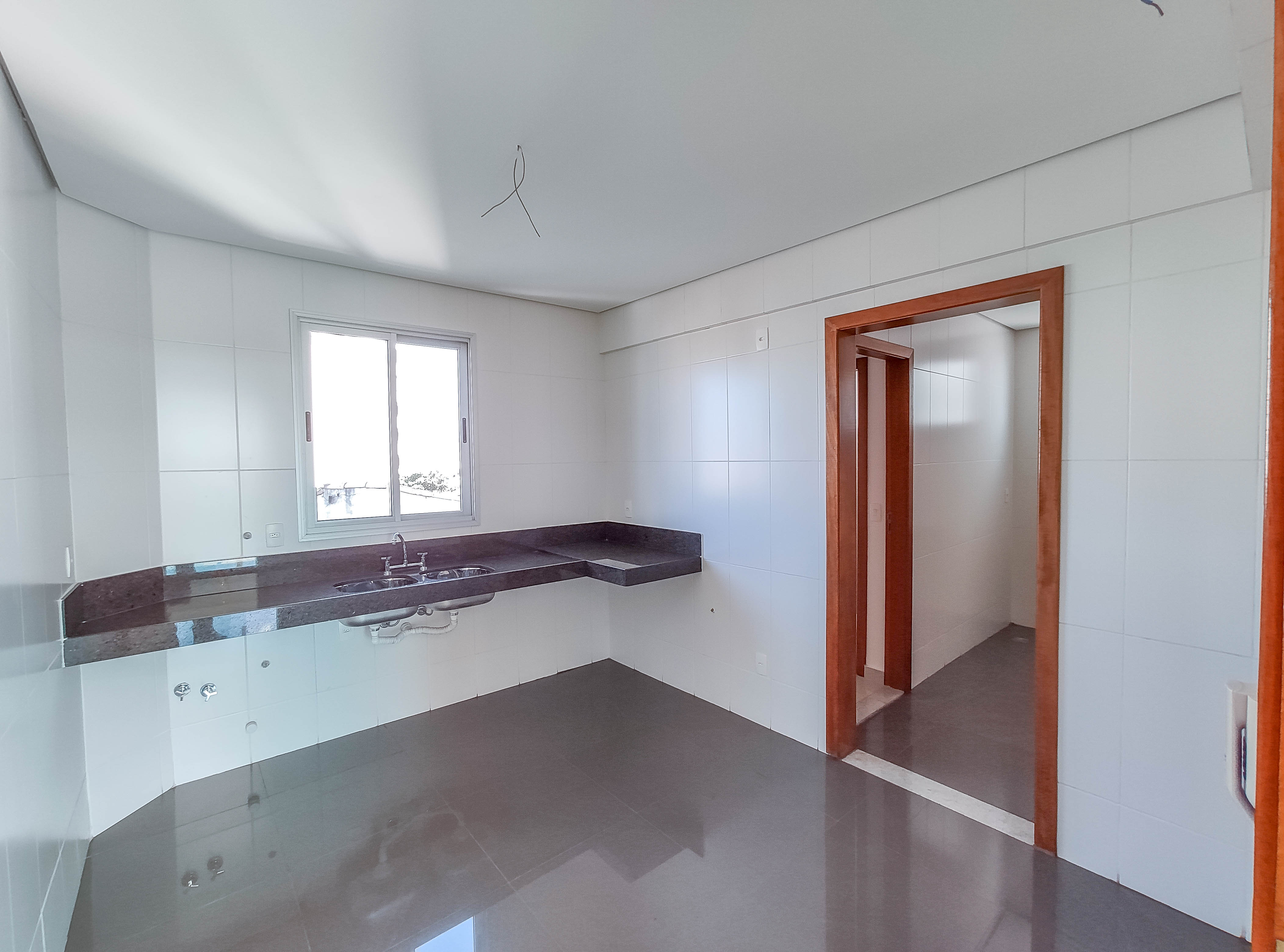 Apartamento à venda com 4 quartos, 210m² - Foto 7